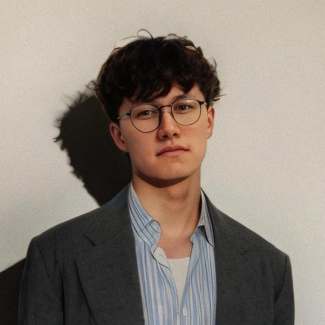 Адиль Амирбулатов